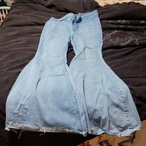 Free people just float on jeans